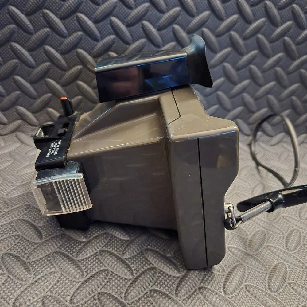 Vintage Polaroid Land Camera Pack Film Camera With Flash Untested